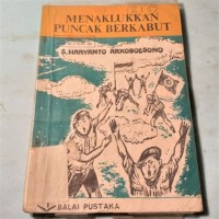 Menaklukkan Puncak Berkabut