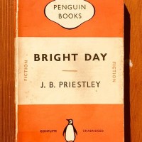 Penguin Popular Classic: Bright Day